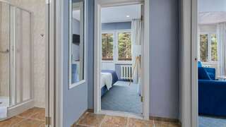 Гостиница Кантри Резорт Вербилки Двухкомнатный люкс с камином-4