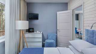 Гостиница Кантри Резорт Вербилки Двухкомнатный люкс с камином-3