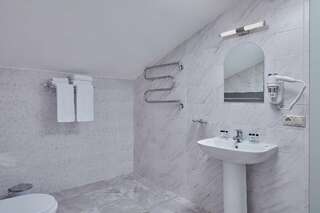 Гостиница Кантри Резорт Вербилки Люкс Луксор-6