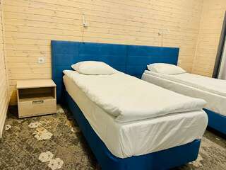 Гостиница Кантри Резорт Вербилки Семейный трехкомнатный номер 6 корпус-2