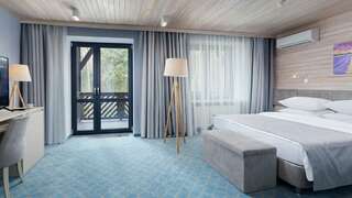 Гостиница Кантри Резорт Вербилки Полулюкс (Junior suite)-3