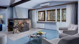 Гостиница Кантри Резорт Вербилки Люкс Кантри с камином/ Suite Country with fire place-3